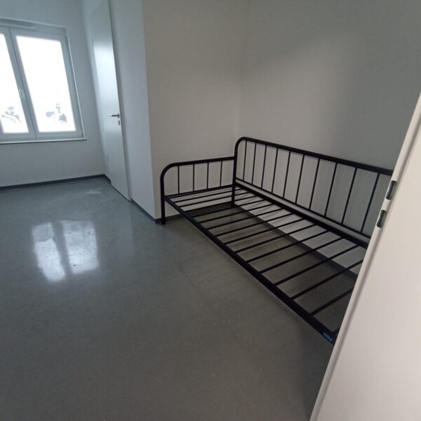 3a5a9747 c1c7 4c5f 9874 57af6a79e529 600x600