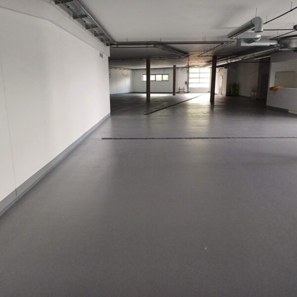 551b1331 b9c6 4928 adfa ab0ed7246550 600x600