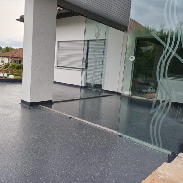 Cb82fd2e b65c 4e94 9d0f 5b266900b4e9 600x600